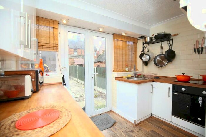 3 Bedroom Terraced House For Sale In Grove Road, Atherstone, Warwickshire, CV9