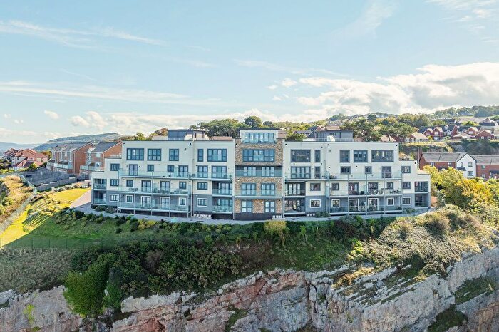 2 Bedroom Flat For Sale In Penmaen Bod Elias, Old Colwyn, LL29
