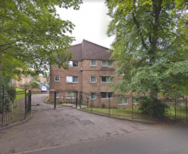 1 Bedroom Flat To Rent In Oak Avenue, Bradford, BD8