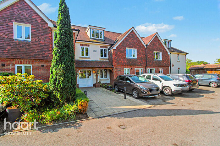1 Bedroom Apartment For Sale In Headley Road, Grayshott, GU26