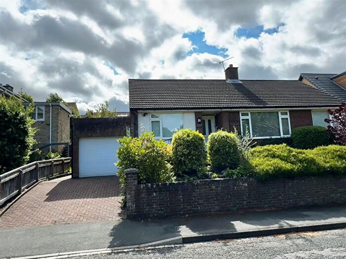 3 Bedroom Detached Bungalow To Rent In Hillcrest, Durham, DH1