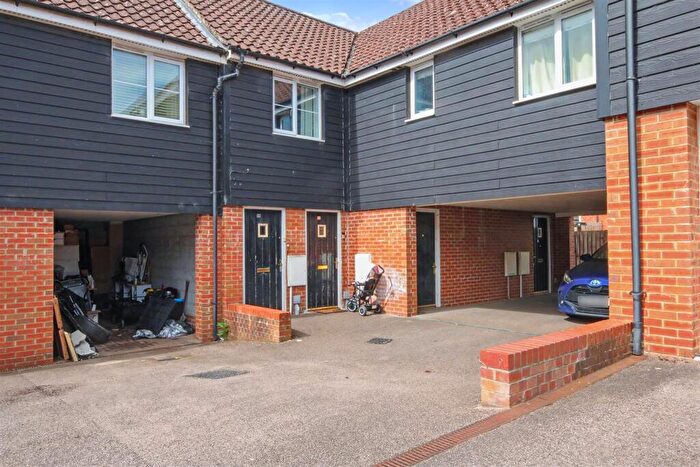 2 Bedroom Apartment For Sale In Magnolia Way, Costessey, NR8