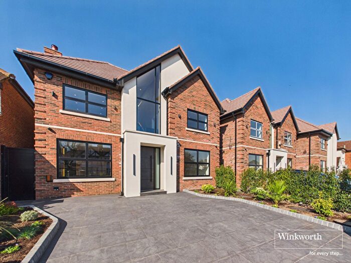 6 Bedroom Detached House For Sale In Flambard Road, Harrow, Middlesex, HA1