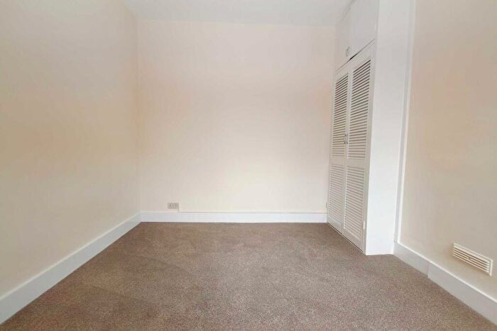 1 Bedroom Maisonette To Rent In Victoria Street, Aylesbury, HP20