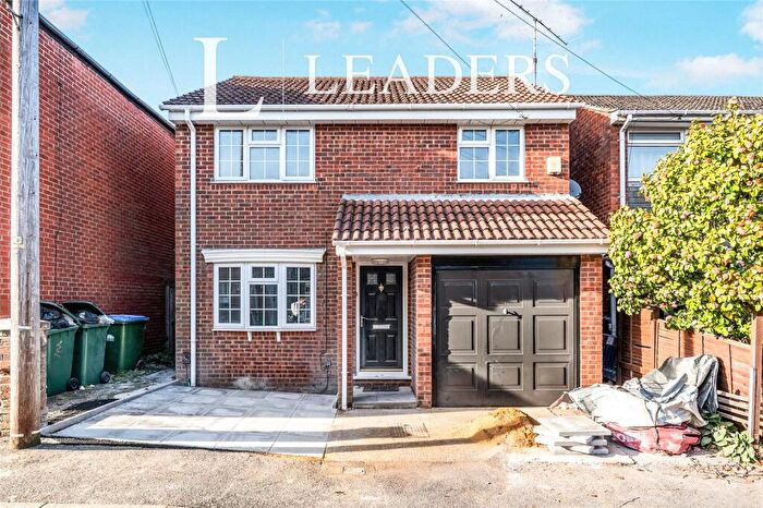 3 Bedroom Detached House To Rent In Mordaunt Road, Southampton, SO14