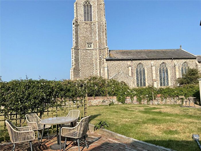 2 Bedroom Cottage For Sale In Coast Road, Walcott, Norwich, Norfolk, NR12