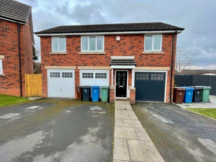 2 Bedroom Detached House To Rent In Wilton Lane, Radcliffe, Manchester **Available Now**, M26