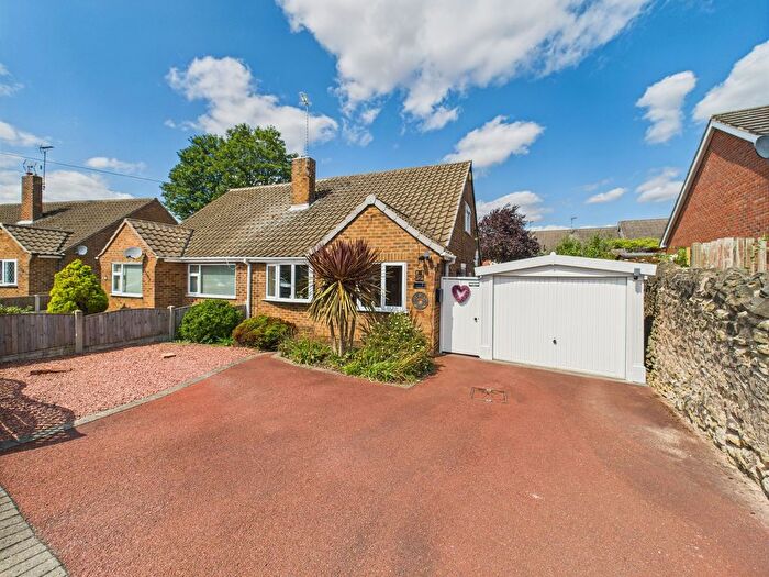 3 Bedroom Semi-Detached Bungalow For Sale In Mill Croft, Sutton In Ashfield, Nottinghamshire, NG17