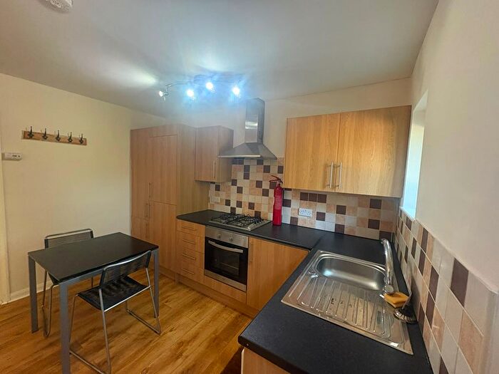 Studio To Rent In Buxton Road, Stockport, SK2