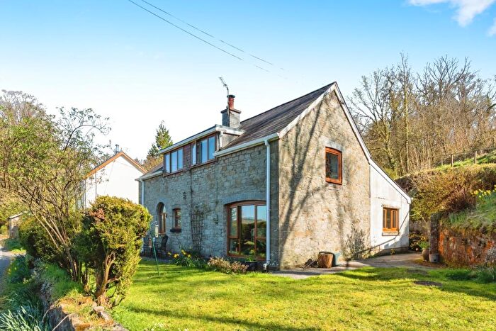 3 Bedroom Barn Conversion For Sale In Llanarthney, Carmarthen, Carmarthenshire, SA32