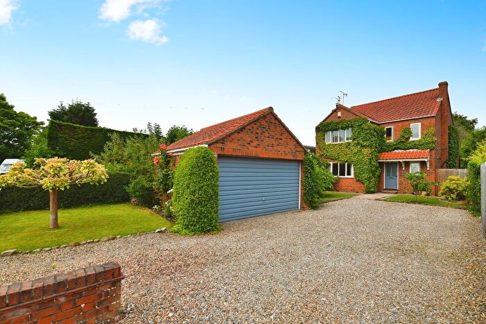 4 Bedroom Detached House For Sale In Angram Road, Long Marston, York, YO26