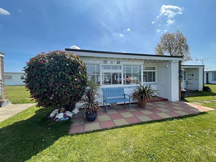 2 Bedroom Chalet For Sale In California Sands, California, NR29