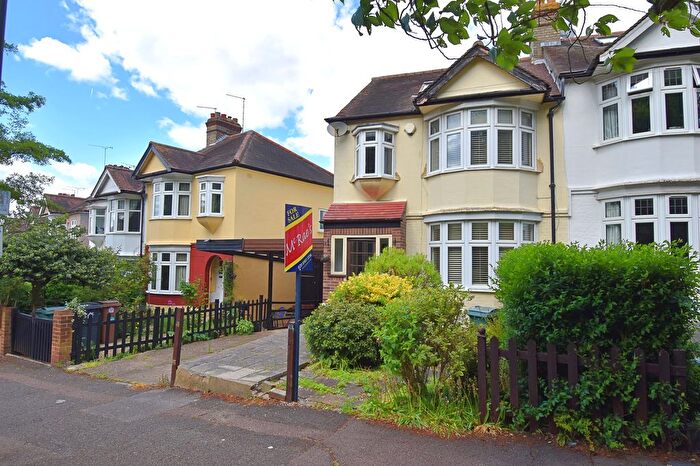5 Bedroom End Of Terrace House For Sale In Forest Drive, Woodford Green, Essex., IG8