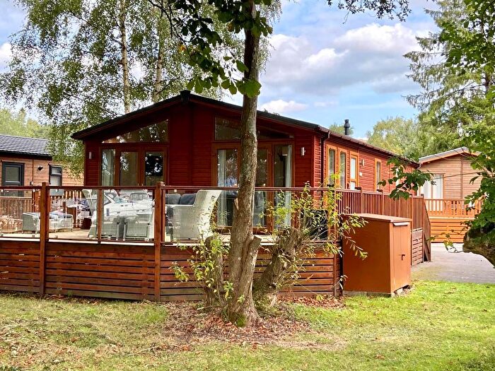 3 Bedroom Mobile Home For Sale In White Cross Bay, Ambleside Road, Windermere, LA23