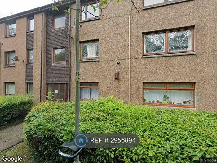 2 Bedroom Flat To Rent In Fortingall Place, Glasgow, G12