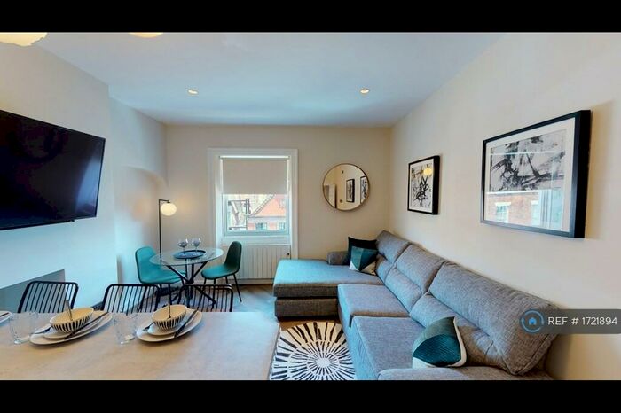 3 Bedroom Flat To Rent In Rodney Street, Liverpool, L1