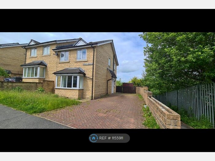3 Bedroom Semi-Detached House To Rent In Valley Heights, Colne, BB8