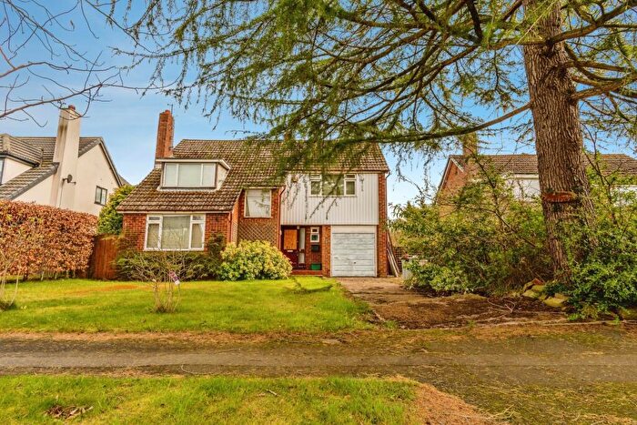 4 Bedroom Detached House For Sale In Wilton Crescent, Alderley Edge, Cheshire, SK9