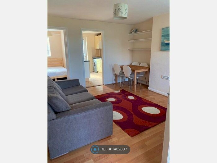 4 Bedroom Terraced House To Rent In Bramshaw Road, Canterbury, CT2