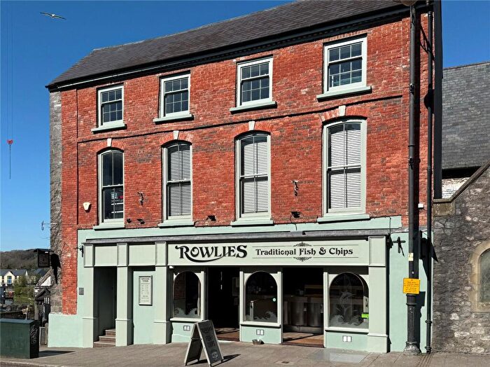 3 Bedroom End Of Terrace House To Rent In Main Street (Rowlies), Pembroke, Pembrokeshire, SA71