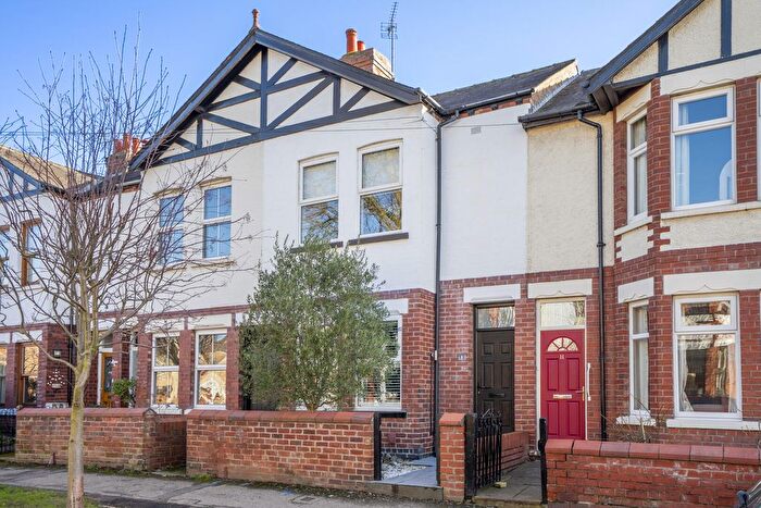 3 Bedroom Terraced House For Sale In Beech Avenue, Holgate, York, YO24