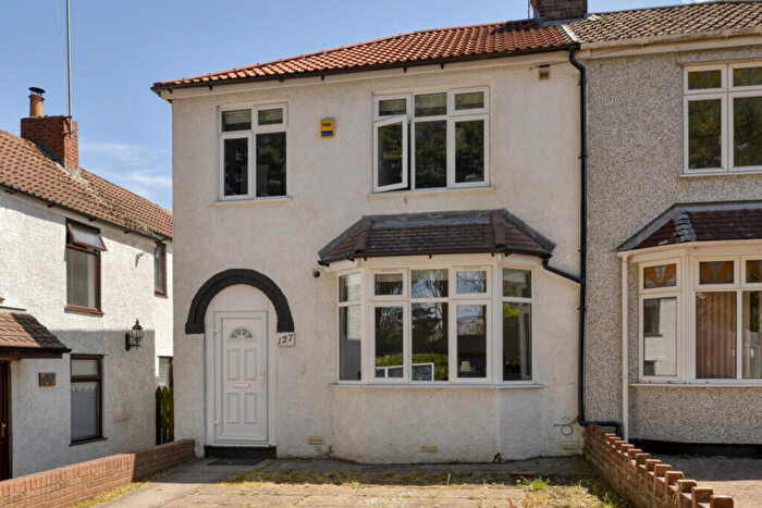 4 Bedroom Terraced House To Rent In Forest Road, Bristol, BS16