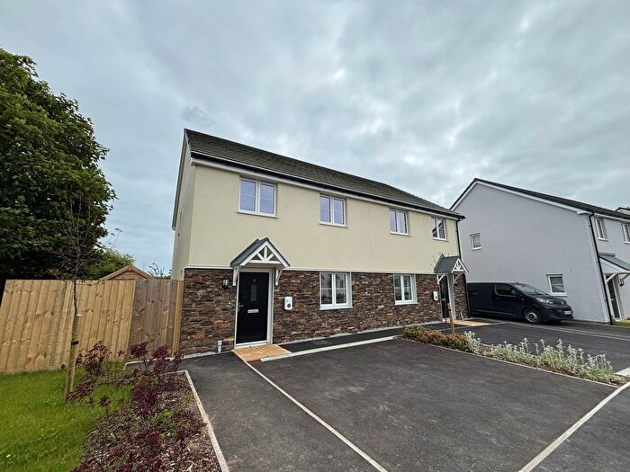 4 Bedroom Semi Detached House For Sale In Rosemoor Road, Penzance, TR18