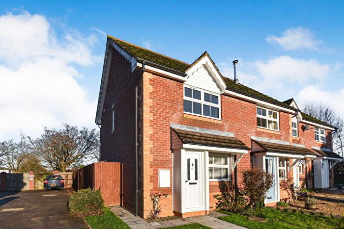 2 Bedroom Terraced House To Rent In Morris Court, Aylesbury, HP21