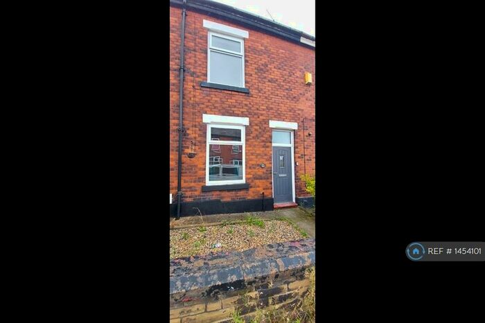 2 Bedroom Terraced House To Rent In Knowles Street, Radcliffe, Manchester, M26