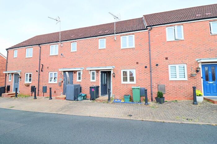 2 Bedroom Property To Rent In Northolt Way Kingsway, Quedgeley, GL2
