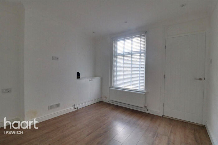 3 Bedroom End Of Terrace House To Rent In Stanley Avenue, Ipswich, IP3