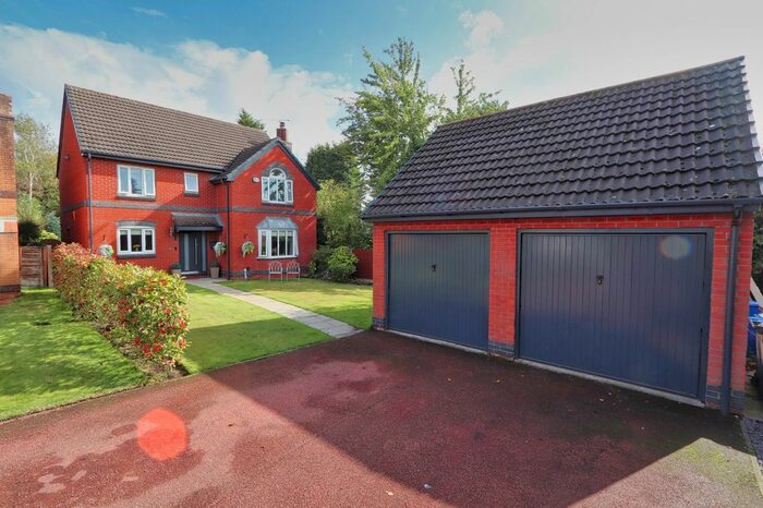4 Bedroom Detached House For Sale In Claydon Gardens, Rixton, Warrington, WA3