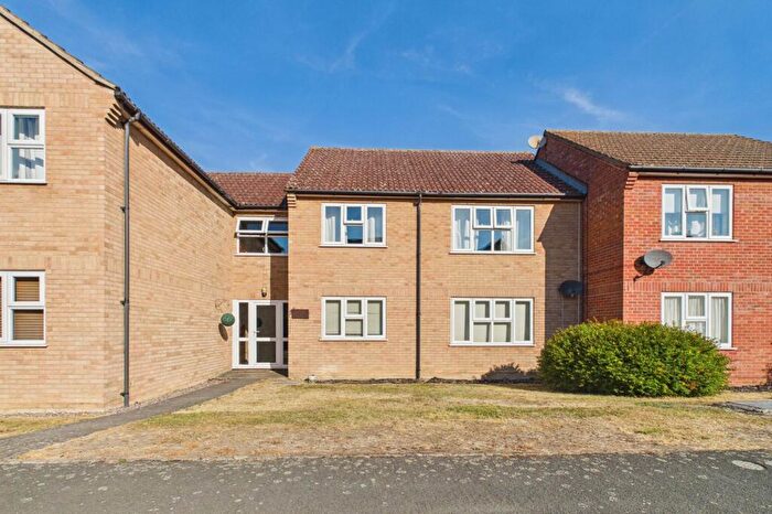 2 Bedroom Flat To Rent In Crockfords Road, Newmarket, CB8