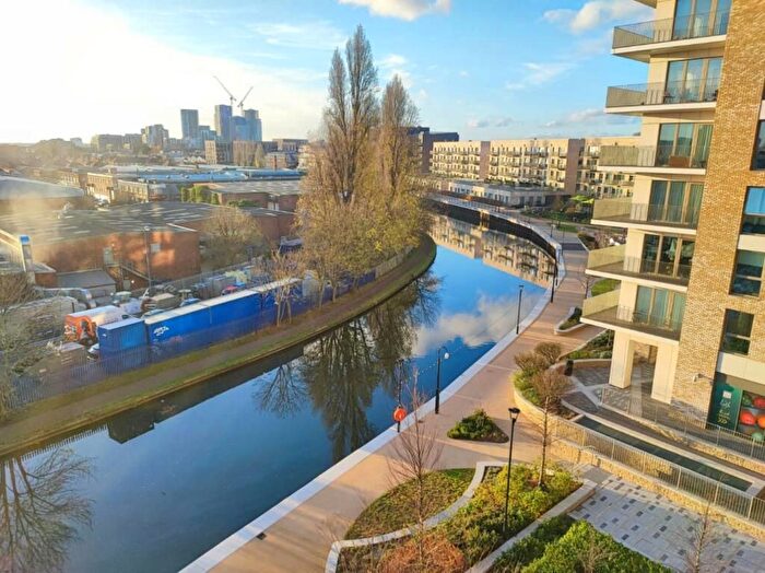 2 Bedroom Flat To Rent In Wembley, Wembley, HA0