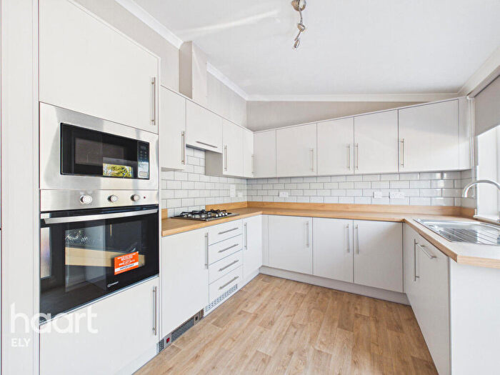 2 Bedroom Park Home For Sale In Cathedral View Park, Witchford, CB6