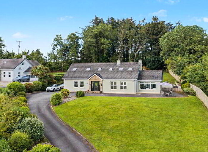 4 Bedroom Detached Bungalows For Sale In Mountfield Road, Claudy, BT47