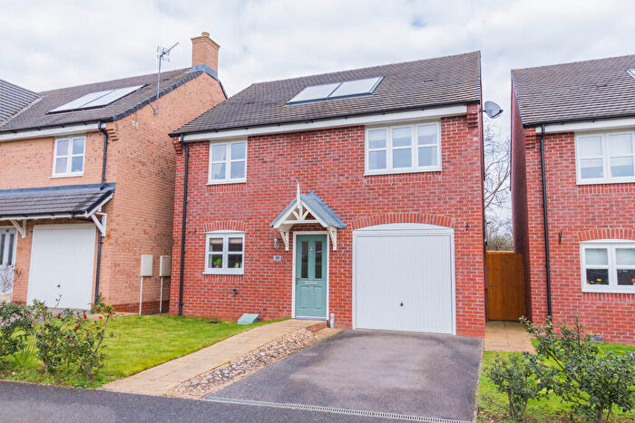 4 Bedroom Detached House For Sale In Gulliver Road, Irthlingborough, NN9