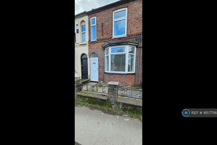 3 Bedroom Terraced House To Rent In Buxton Road, Stockport, SK2
