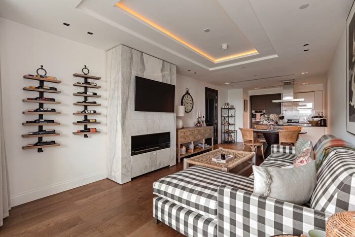 1 Bedroom Flat For Sale In Charles House, Kensington High Street London, W14