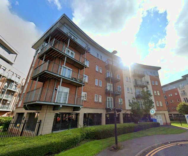 1 Bedroom Apartment To Rent In Brindley House, Elmira Way, Salford Quays, M5