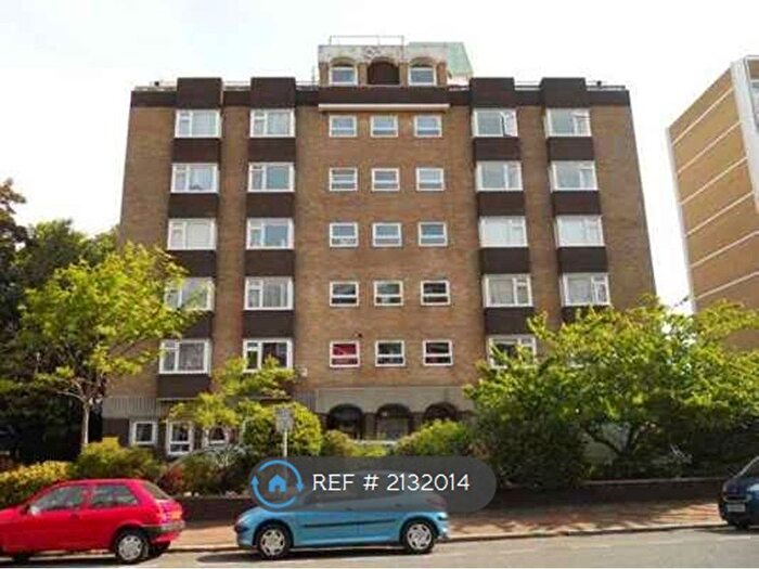 Studio To Rent In Hartington Place, Eastbourne, BN21