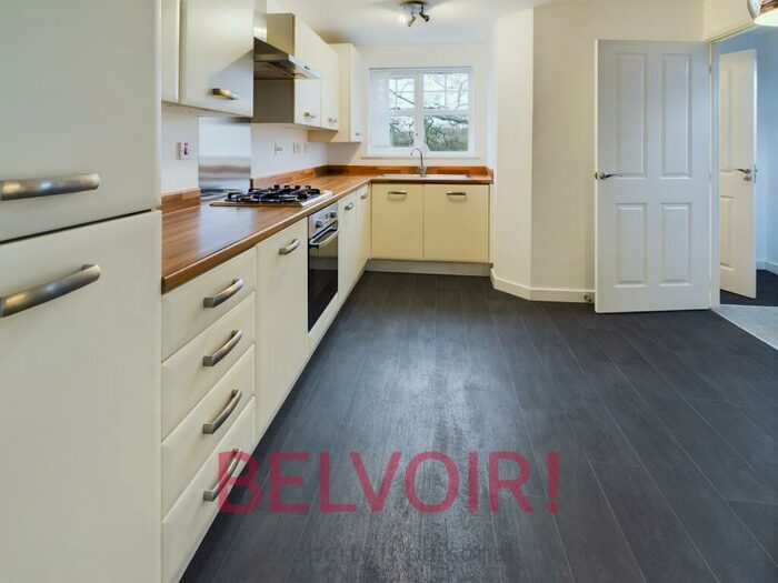 3 Bedroom Semi-Detached House To Rent In Oxford Road, Fegg Hayes, Stoke-on-Trent, ST6