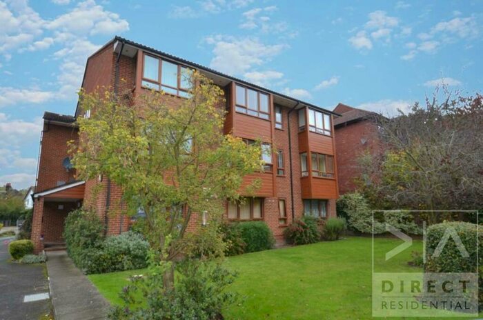 Flat To Rent In Durham Court, Belmont Road, KT22