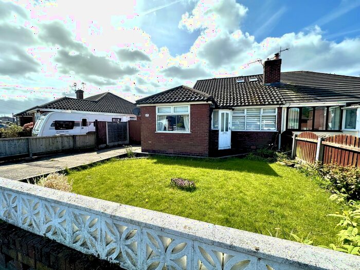 3 Bedroom Bungalow To Rent In Kelsons Avenue, Thornton-Cleveleys, FY5