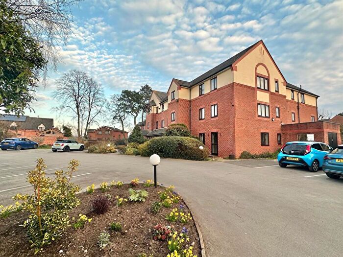 1 Bedroom Apartment For Sale In Beam Street, Nantwich, Cheshire, CW5