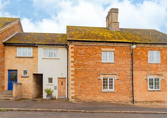3 Bedroom Terraced House For Sale In School Hill, Sproxton, Melton Mowbray, LE14