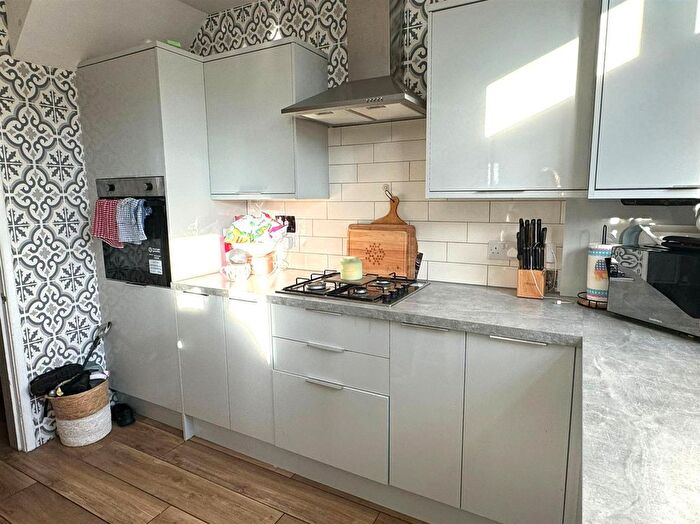 2 Bedroom Terraced House For Sale In Lincoln Road, Middleton, Manchester, M24