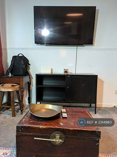 1 Bedroom Flat To Rent In Duke Street, Glasgow, G31