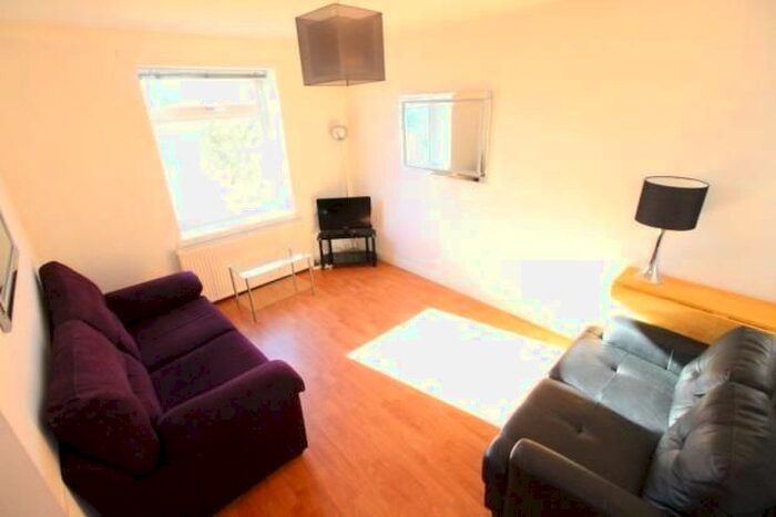 1 Bedroom Flat To Rent In Ash-Hill Place, Aberdeen, AB16