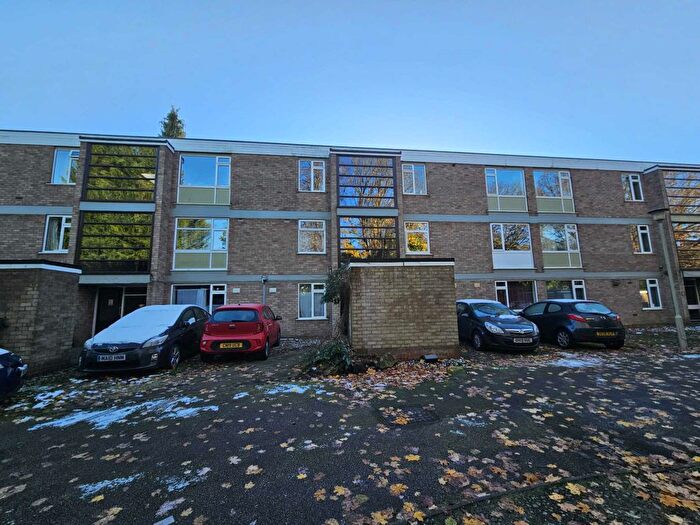 2 Bedroom Flat To Rent In Russell Road, Moseley, Birmingham, B13
